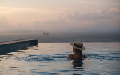 The Ultimate Guide to Infinity Edge Pools: Benefits, Costs, and Maintenance